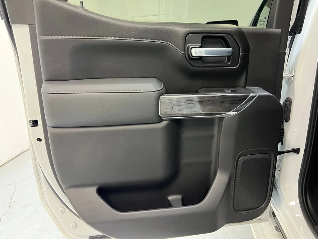 2021 Chevrolet Silverado 1500 LTZ - Photo 26