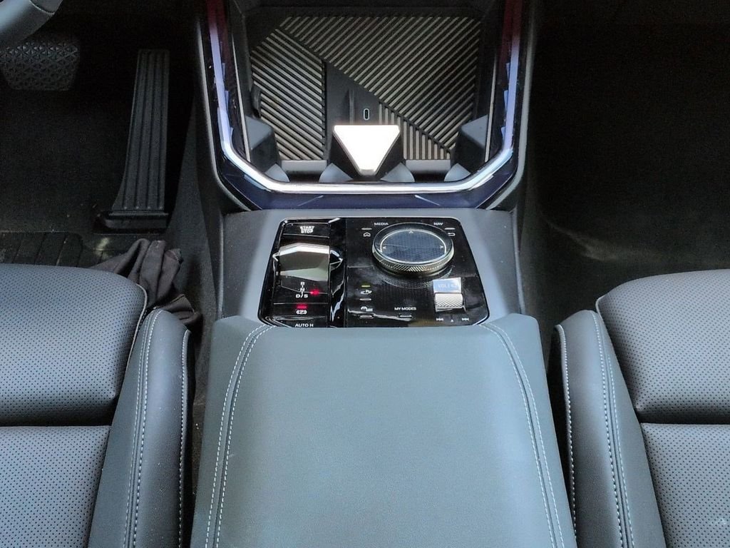 2025 BMW X3 30 - Photo 19