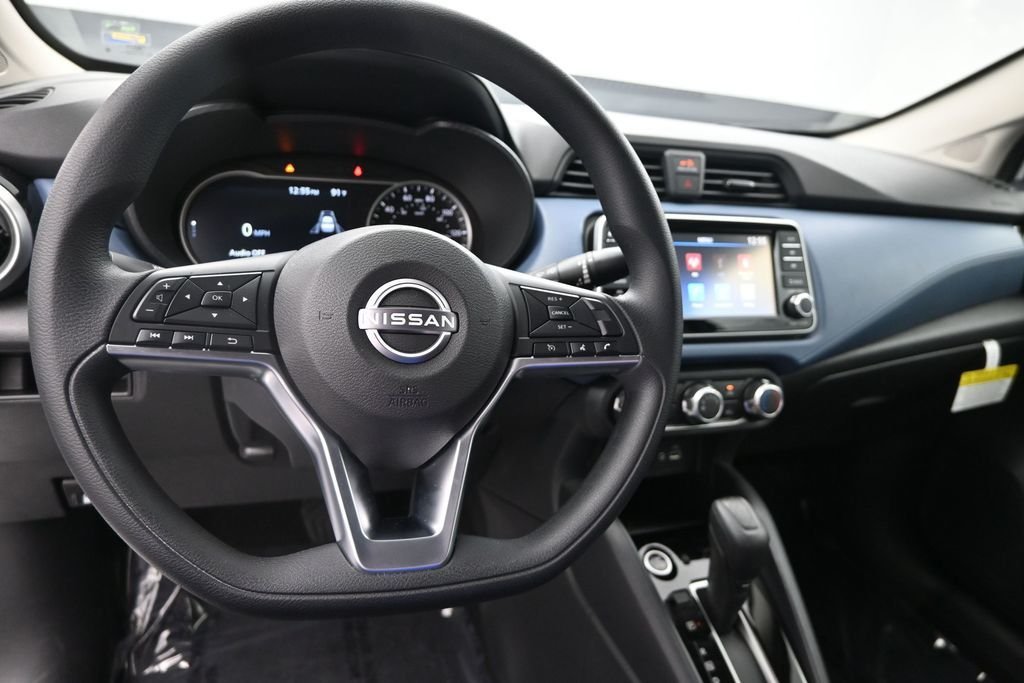 Used 2025 White Nissan 1.6 SV image 22