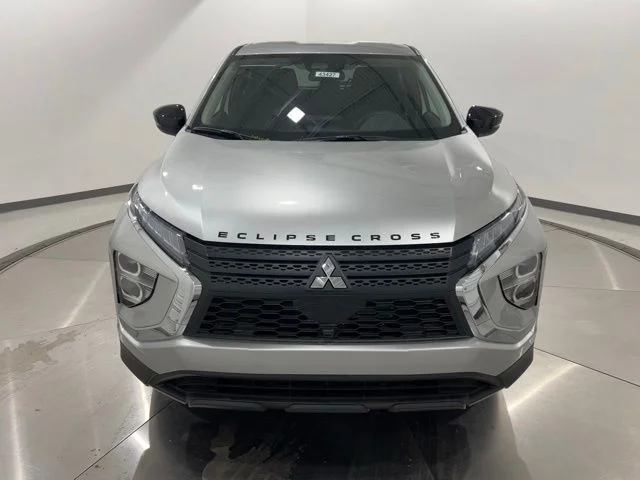 New 2026 Silver Mitsubishi LE image 8