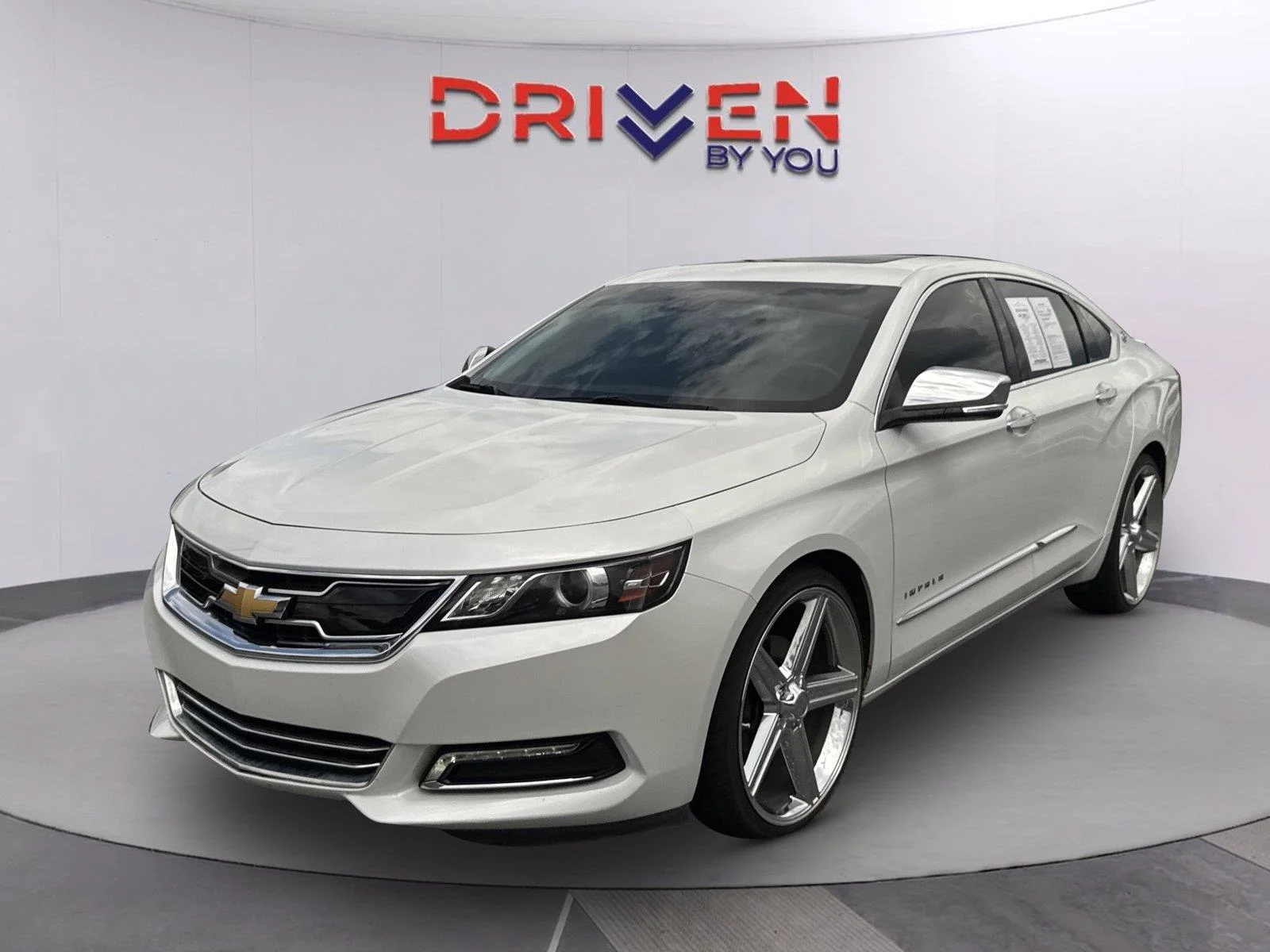 Used 2019 IRIDESCENT PEARL TRICOAT Chevrolet Premier image 8