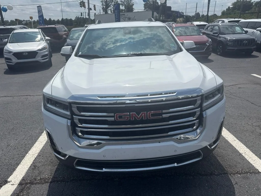 Used 2023 White GMC SLT image 3