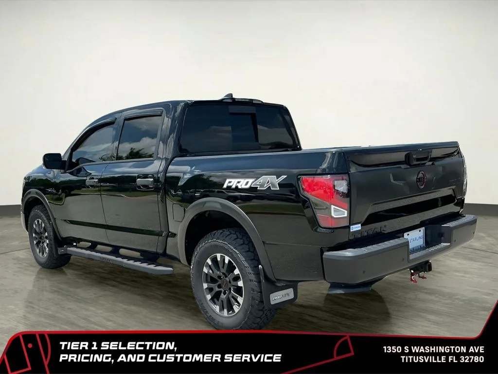 Used 2023 Black Nissan PRO-4X image 8