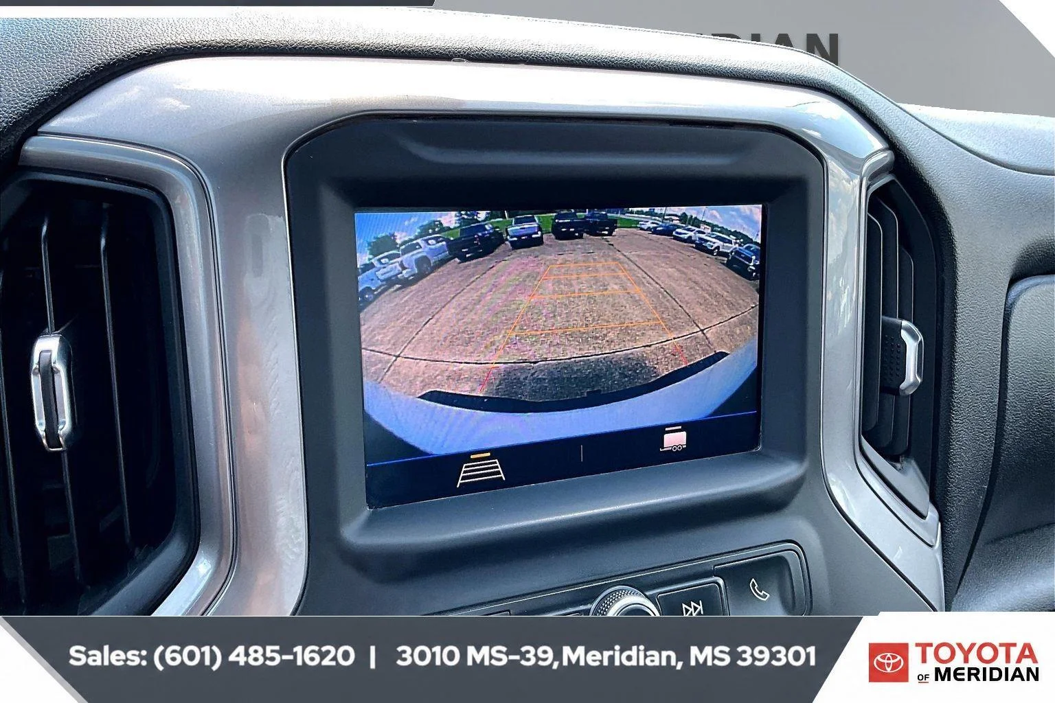 Used 2023 Summit White Chevrolet Custom image 15