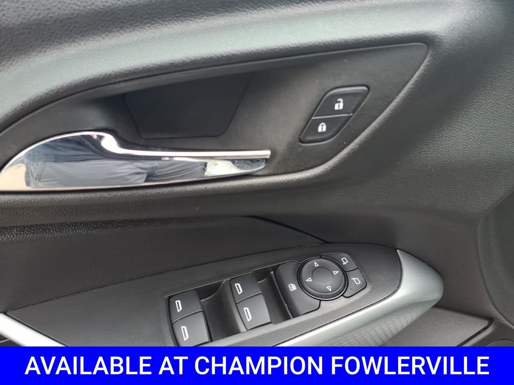 Used 2024 White Chevrolet 1RS image 15