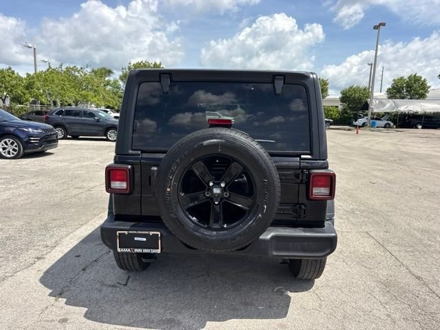 2023 Jeep Wrangler 4-Door Altitude - Photo 10