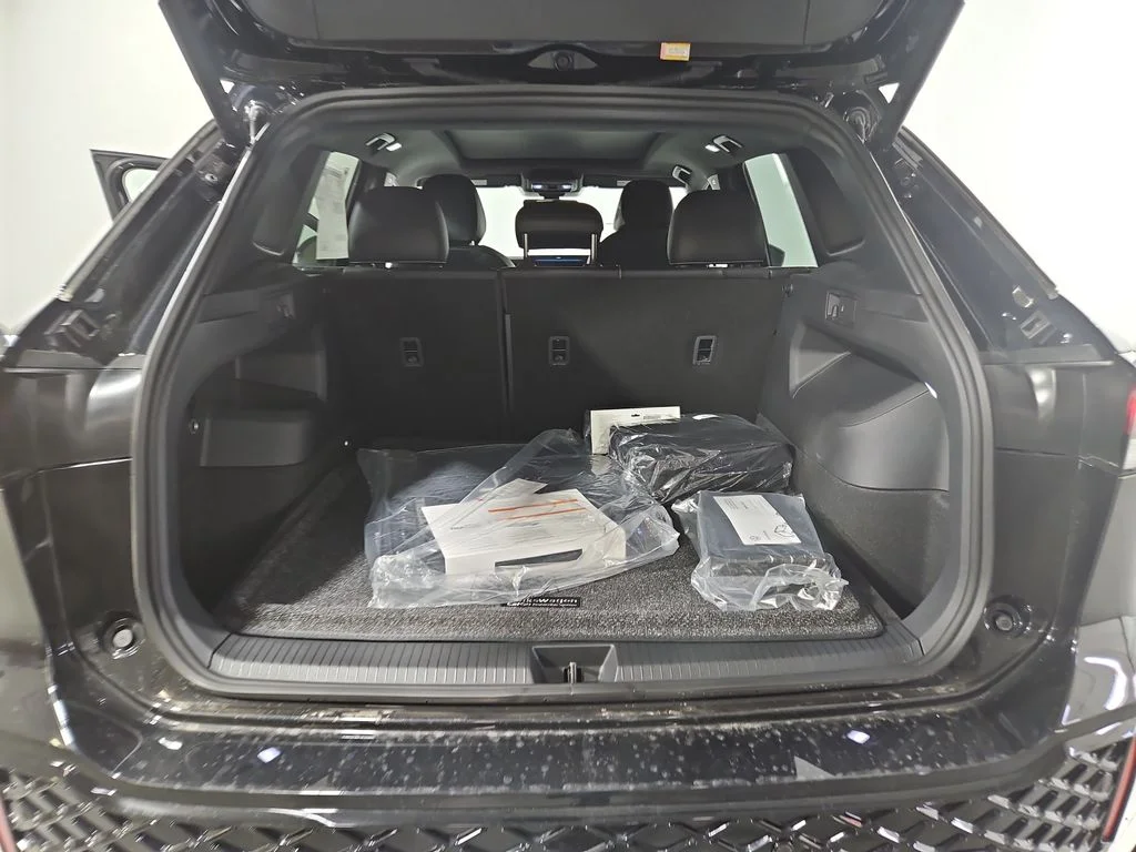 New 2026 Black Volkswagen 2.0T SE R-Line Black image 21