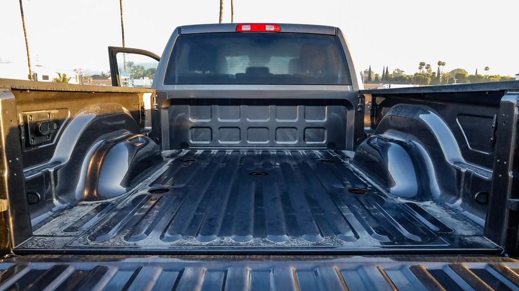 New 2026 Crystal Metallic Ram Big Horn image 30