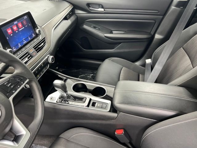 2024 Nissan Altima SV - Photo 22
