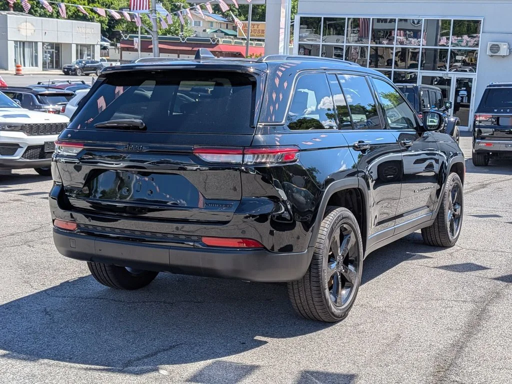 Used 2023 Black Jeep Limited image 6