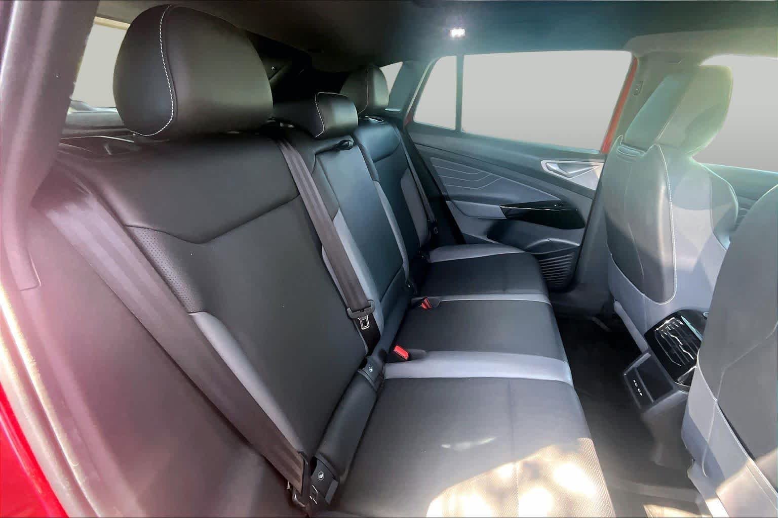 Used 2023 AURORA RED CHROMA Volkswagen Pro S image 19