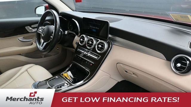 Used 2022 Red Mercedes-Benz GLC 300 image 14
