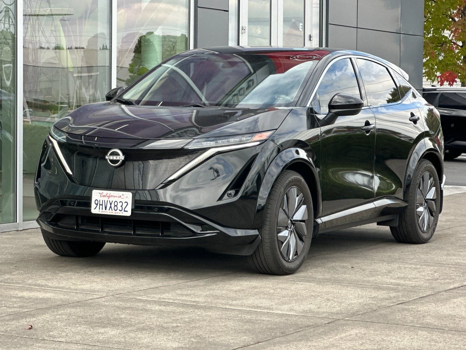 Used 2023 Black Diamond Pearl Nissan ENGAGE image 7