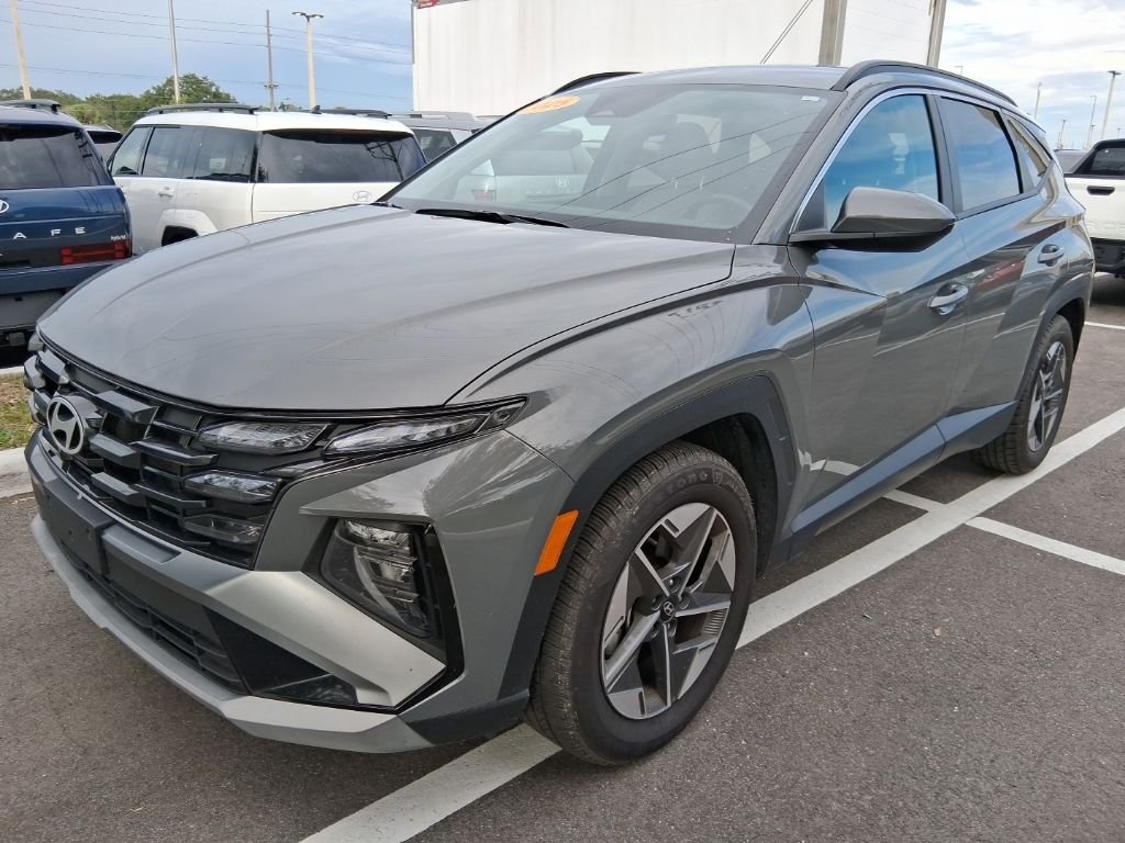 Used 2025 Gray Hyundai SEL image 7