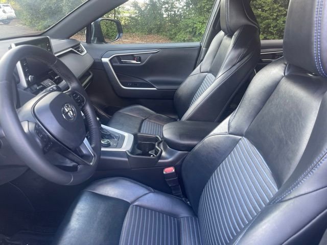Used 2019 Gray Toyota XSE image 12