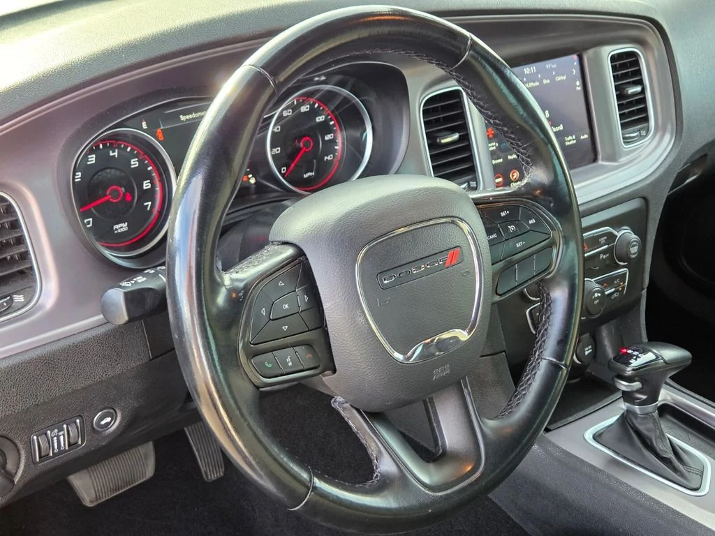 Used 2023 Silver Dodge SXT image 25
