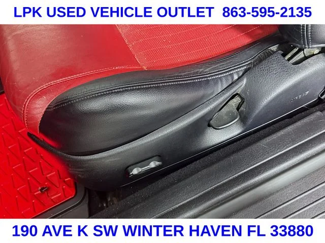 Used 2004  Ford Base image 18