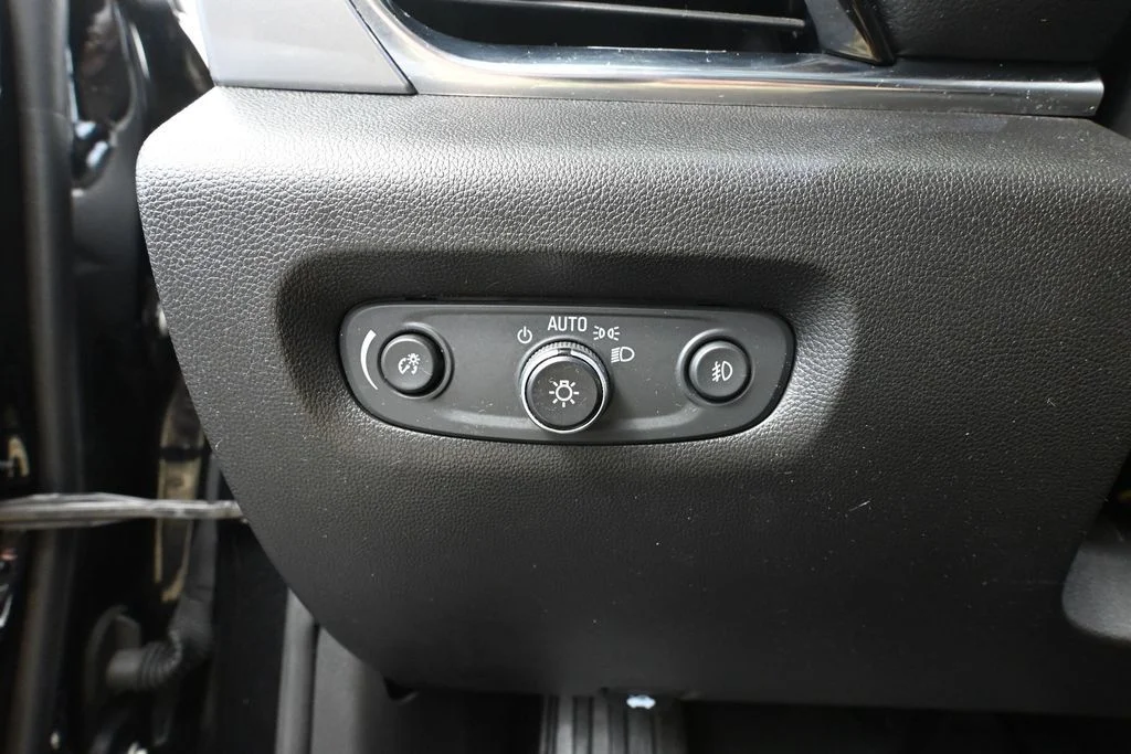 Used 2021 Black Chevrolet LT image 35