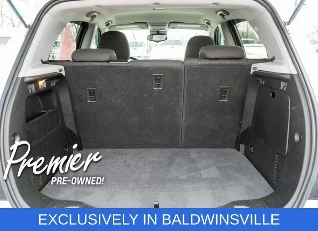 Used 2020 SUMMIT WHITE Chevrolet LT image 10