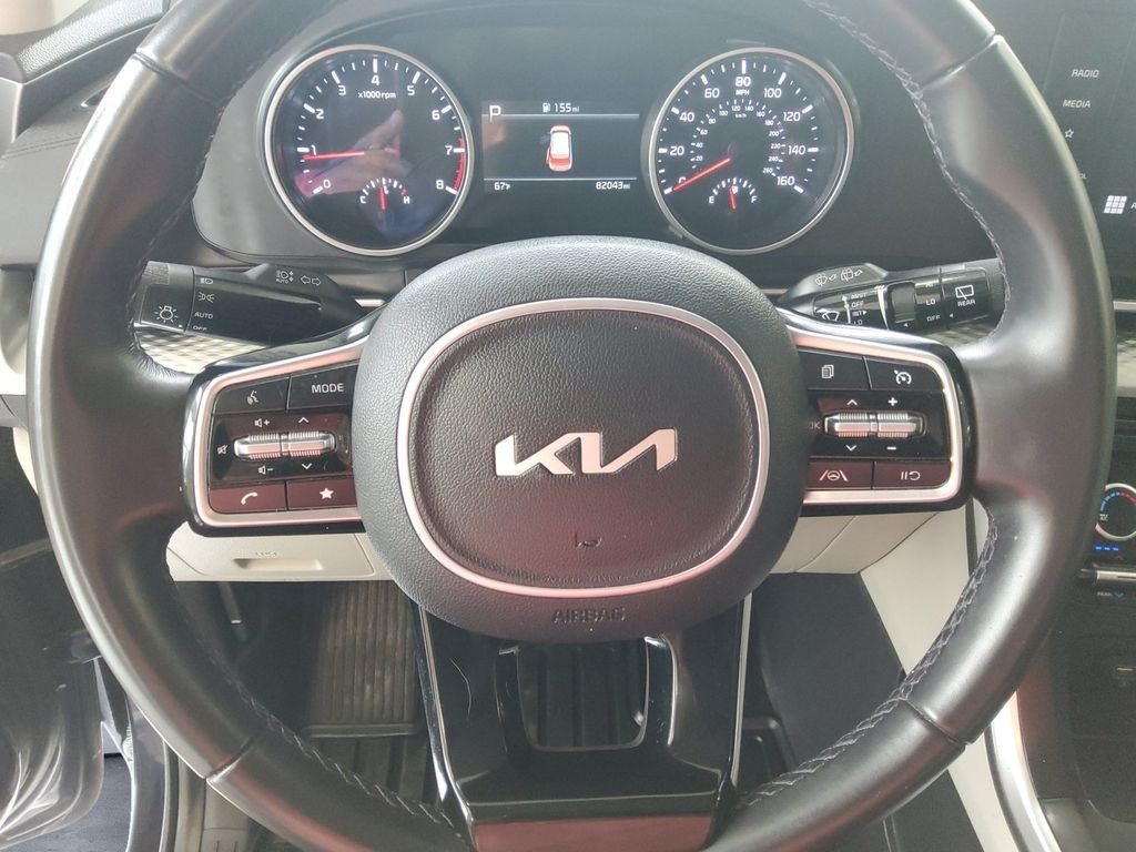 Used 2023 Blue Kia LX Seat Package image 9