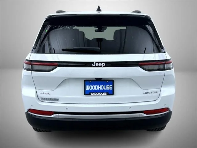 New 2026 Bright White Clear-Coat Exterior Paint Jeep Limited image 6