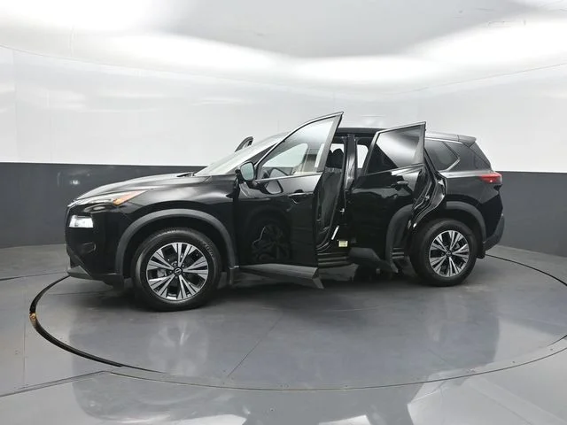 Used 2022 Black Nissan SV image 40