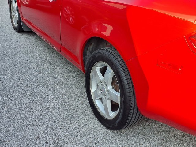 Used 2009 Victory Red Pontiac Y image 17