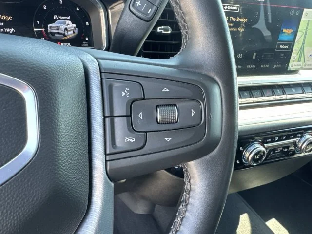 Used 2025 Silver GMC SLT image 48