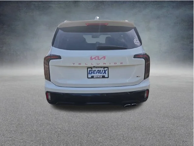 Used 2024 White Kia EX X-Line image 12