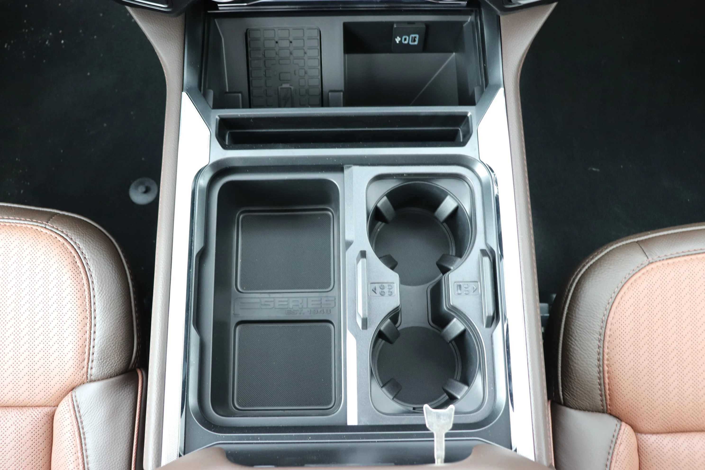 New 2026 AGATE BLACK METALLIC Ford King Ranch image 20