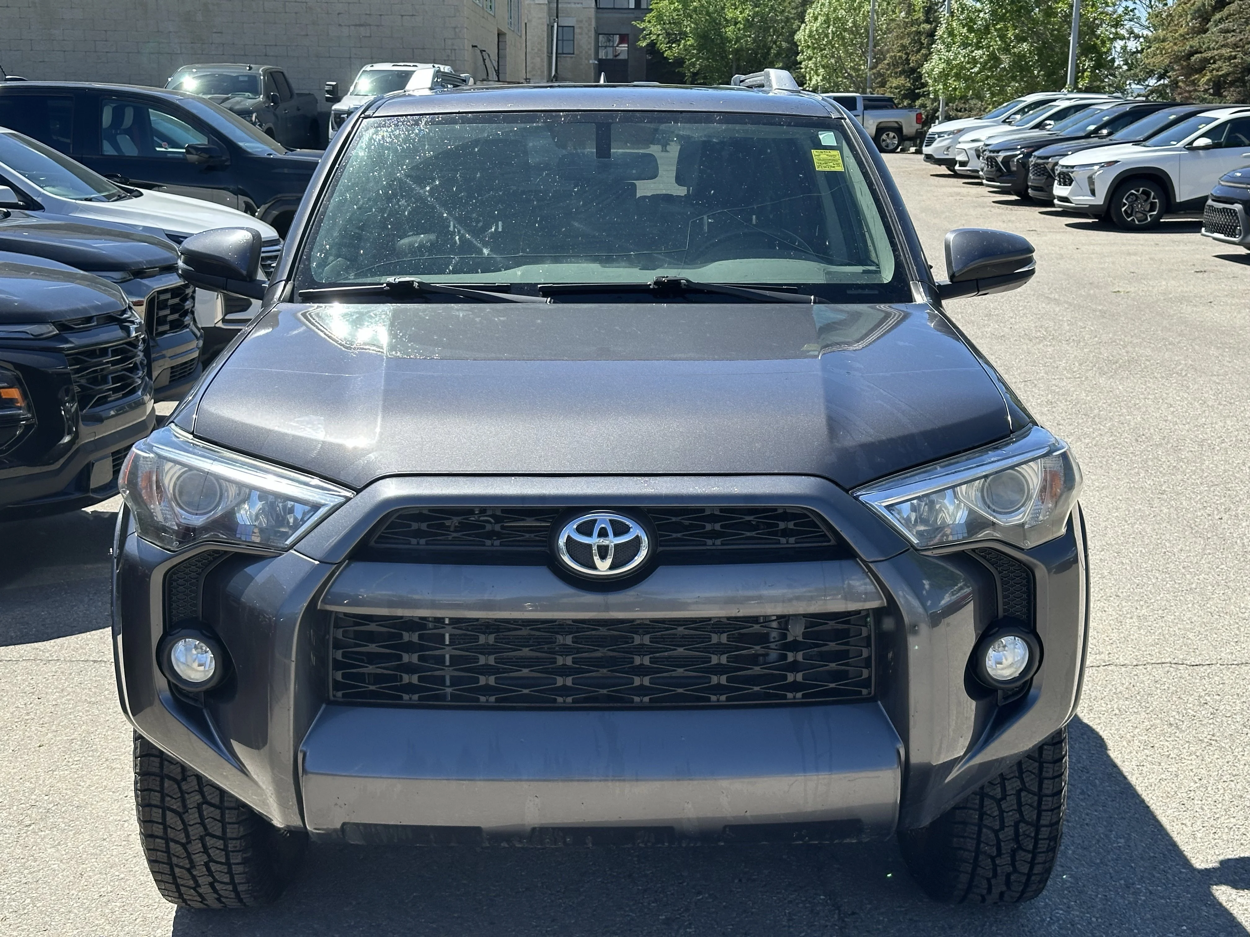 Used 2015 Gray Toyota SR5 image 2