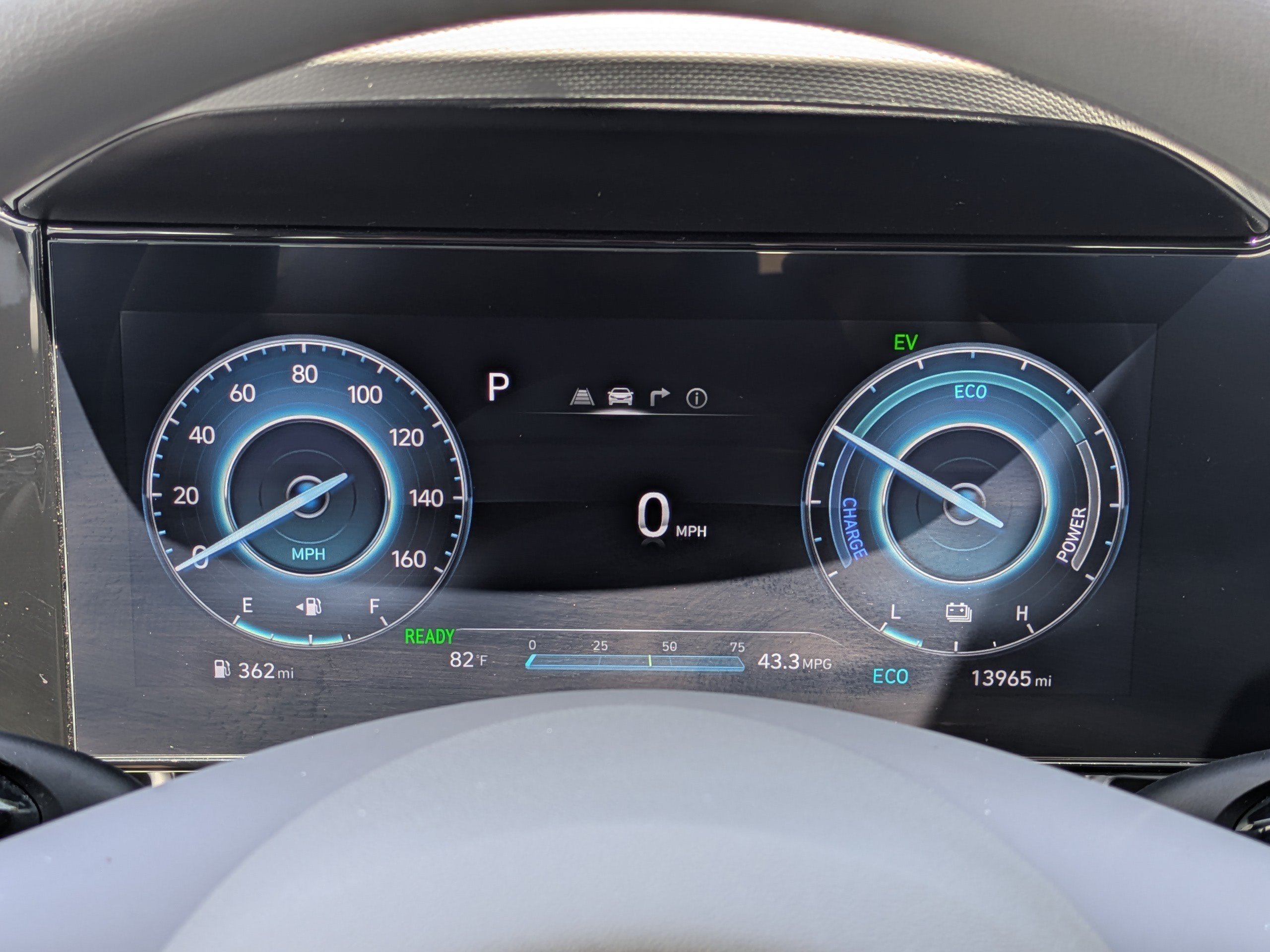 2024 Hyundai Elantra Blue - Photo 25