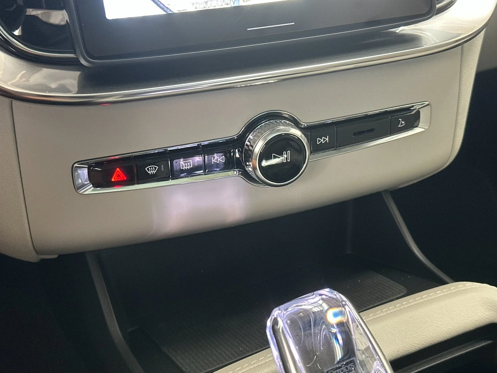 New 2026 Blue Volvo T8 Ultra image 22