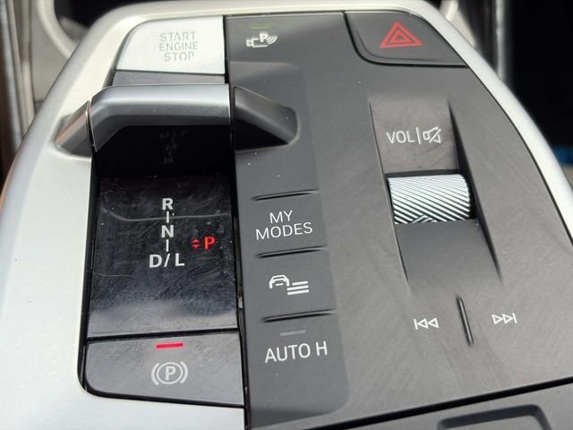 Used 2025 Black BMW xDrive28i image 32