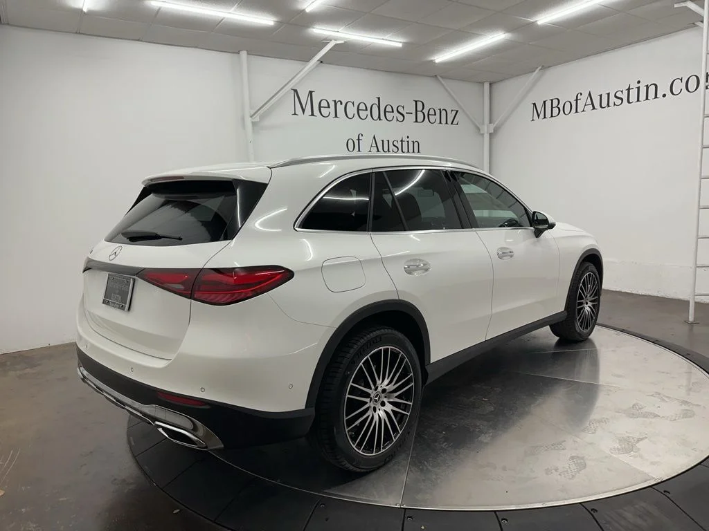 Used 2026 White Mercedes-Benz GLC 300 image 7