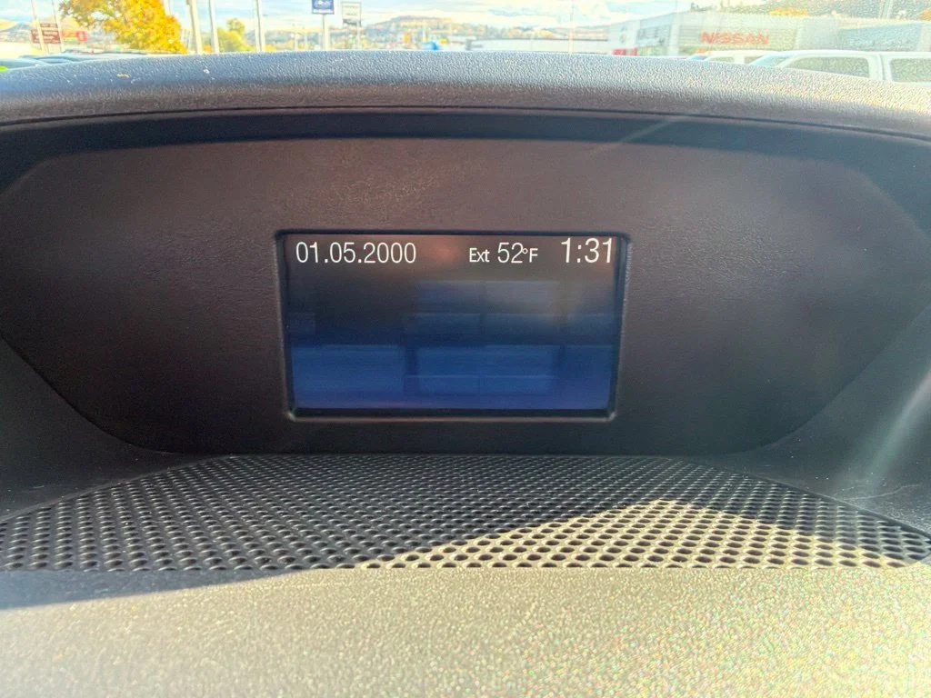 Used 2015 White Ford XLT image 29