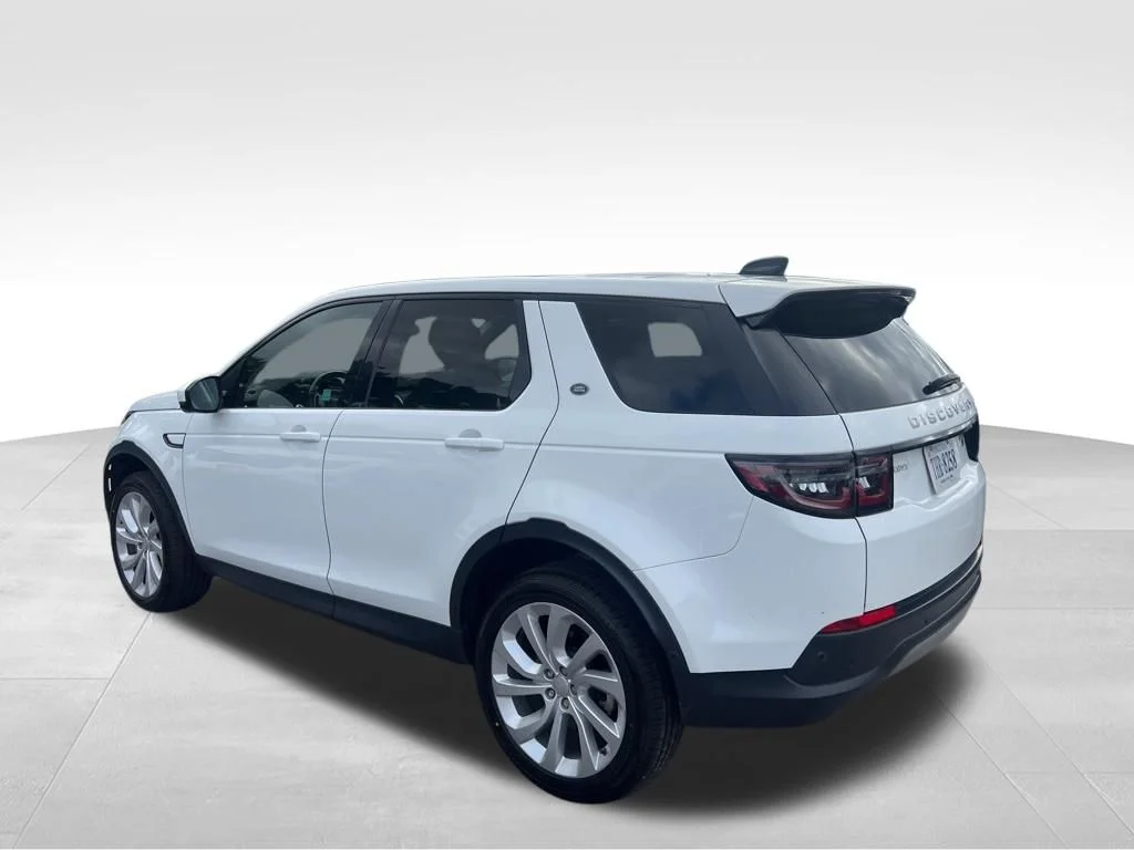 Used 2021 White Land Rover SE image 3