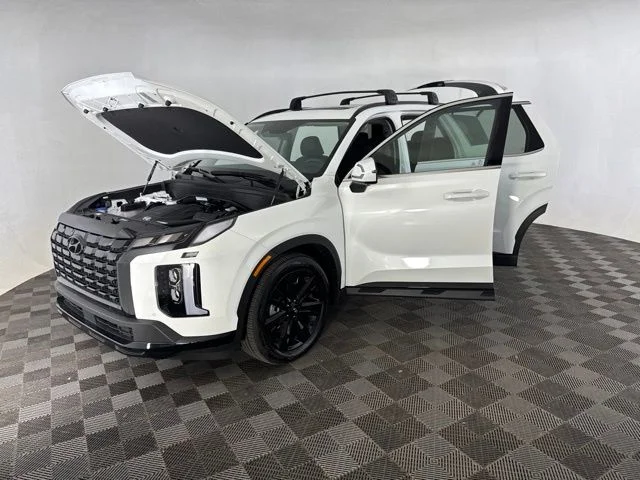 Used 2025 White Hyundai XRT image 13
