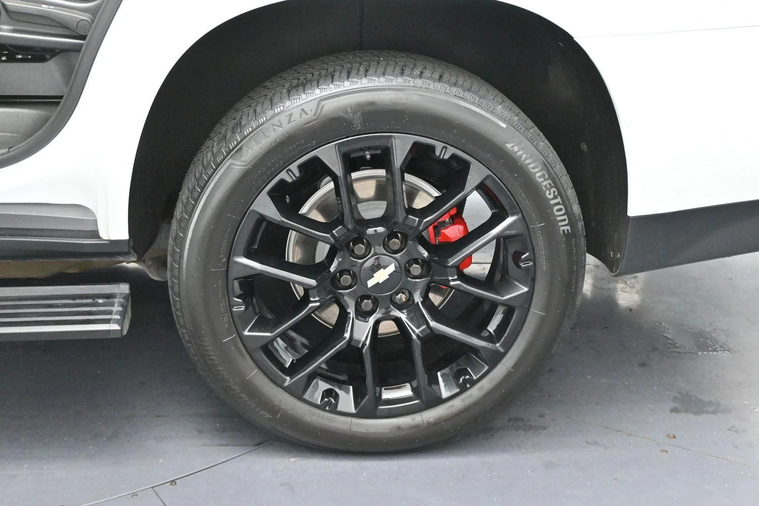Used 2024 Summit White Chevrolet High Country image 42