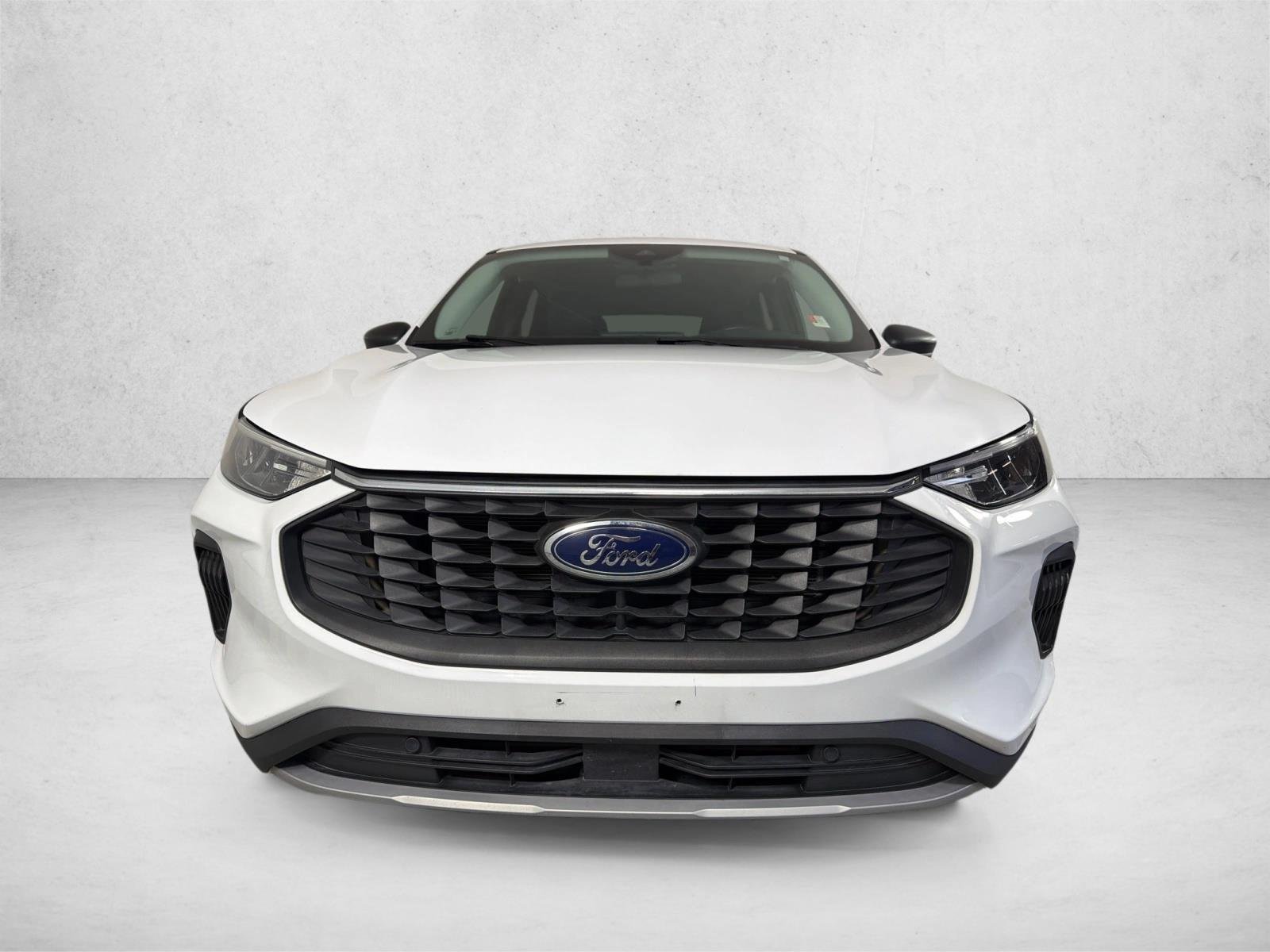 Used 2024 Oxford White Ford Active image 9
