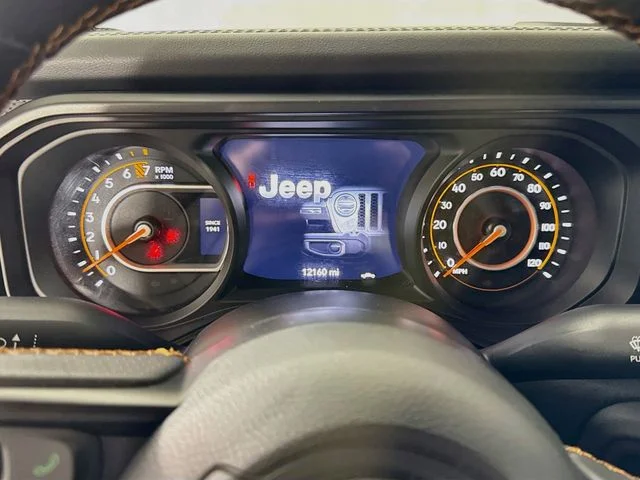 Used 2024 Red Jeep Mojave image 12