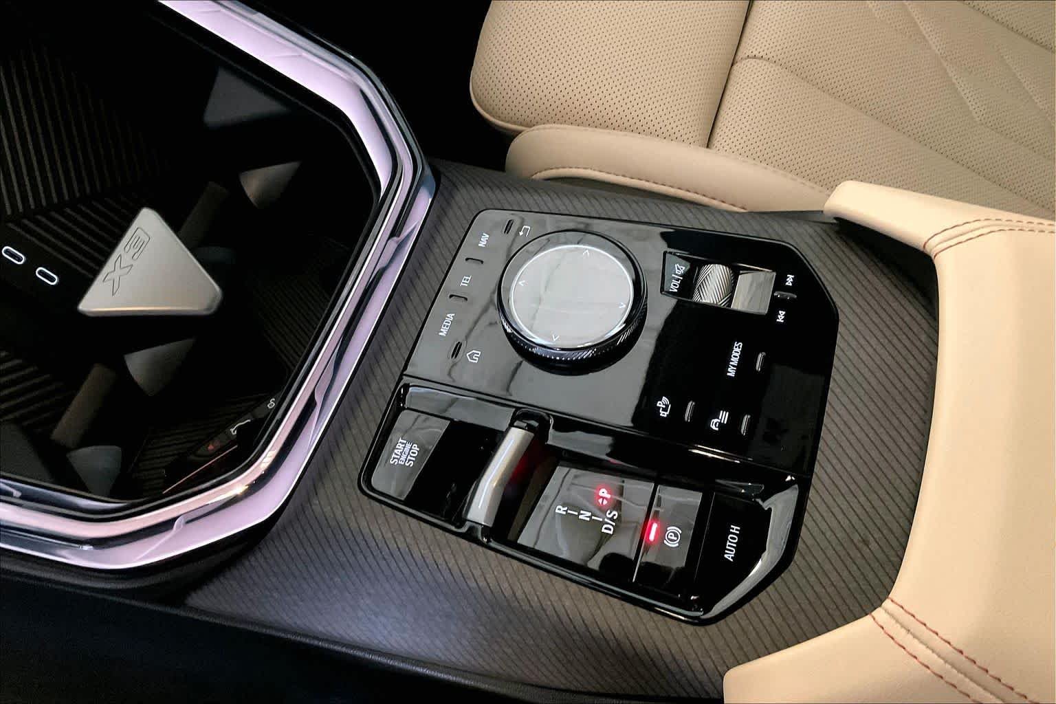 New 2026 Vegas Red Metallic BMW 30 xDrive image 7