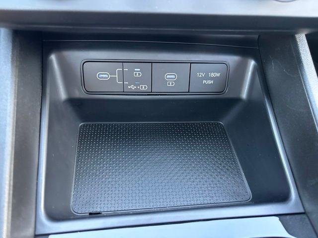 New 2027 Atlas White Hyundai SE image 59