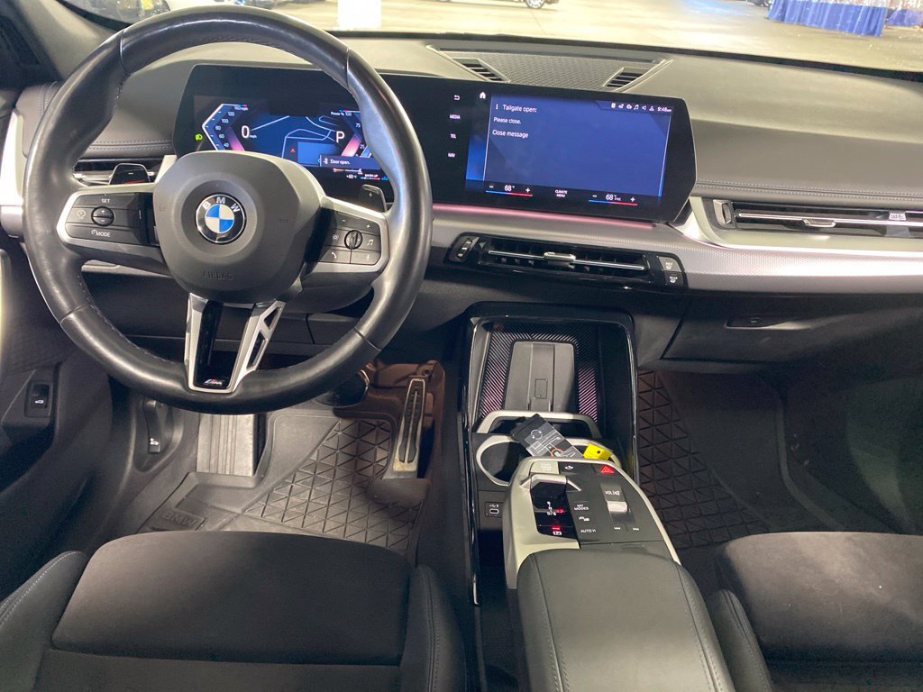 Used 2023 Black Sapphire Metallic BMW xDrive28i image 15