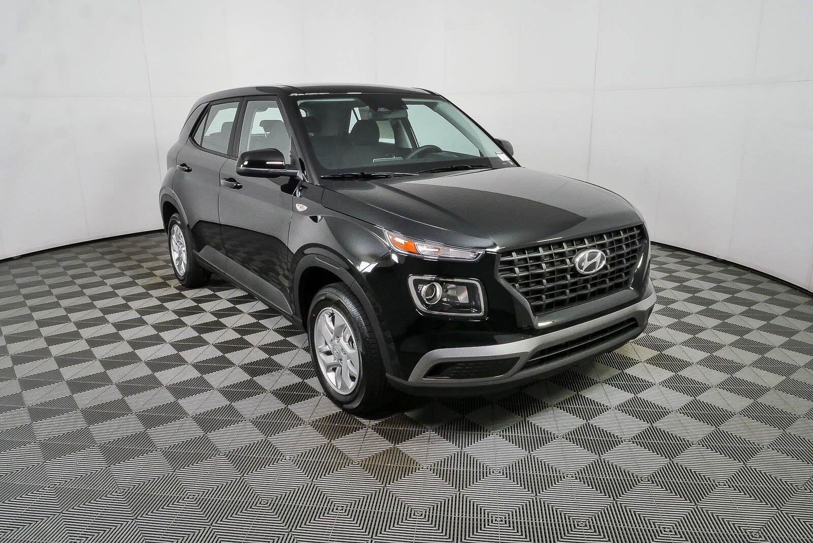 New 2026 Onyx Black Hyundai SE image 1