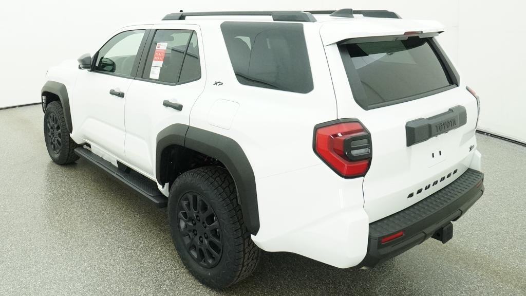 New 2026 Ice Cap Toyota SR5 image 18