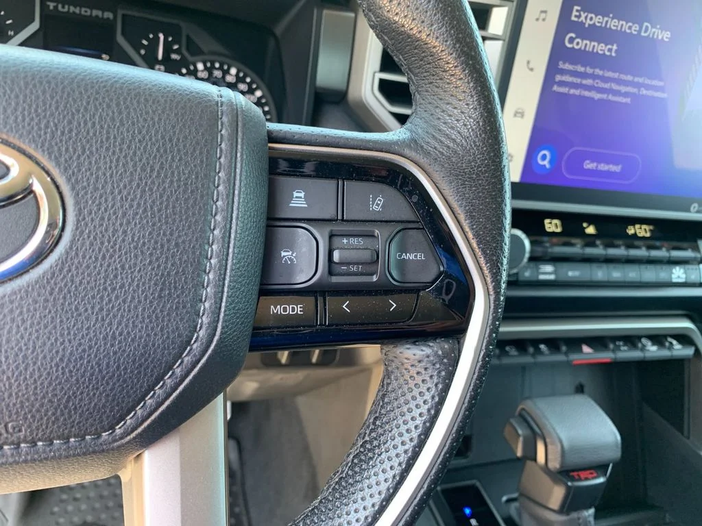 Used 2022  Toyota SR5 image 29