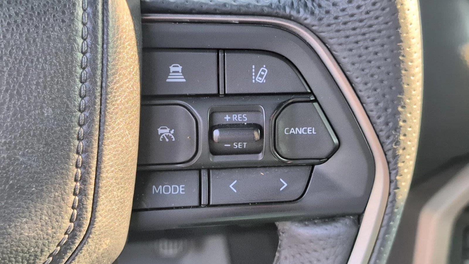 Used 2025 Blueprint Toyota SR5 image 31