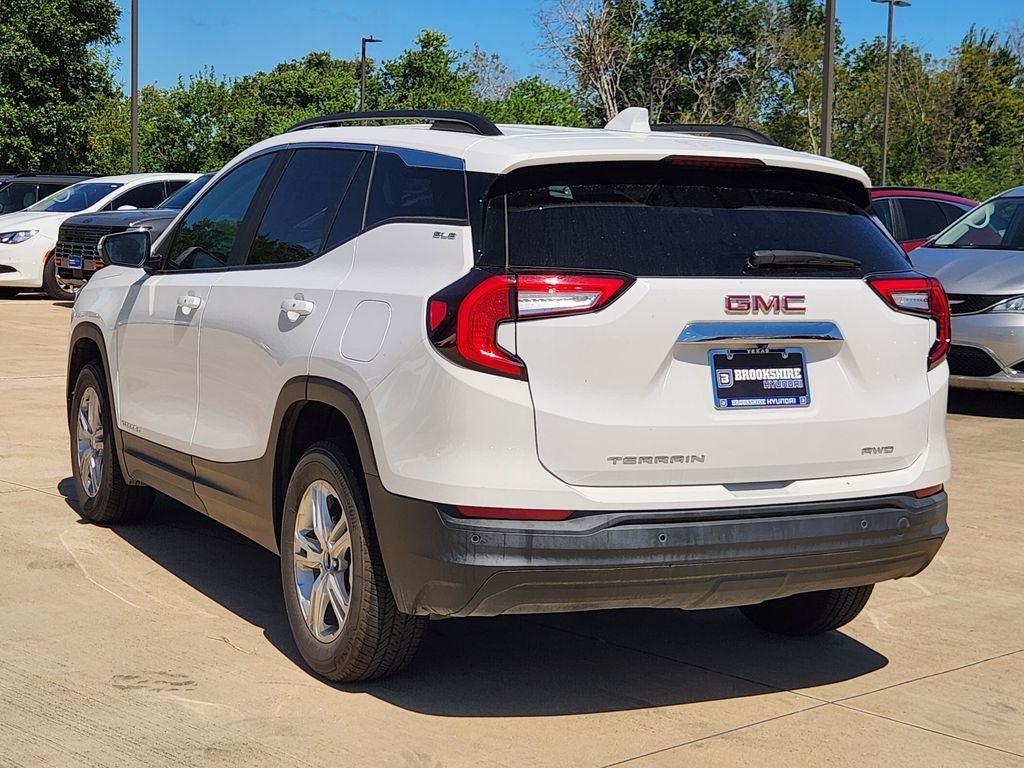Used 2023 Summit White GMC SLE image 7