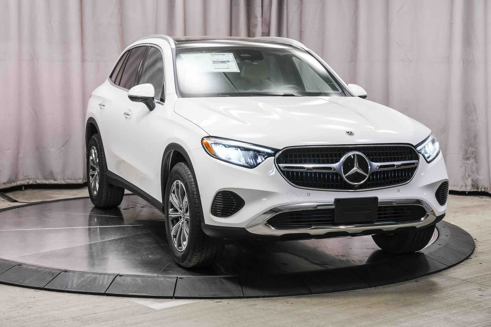 New 2026 Polar White Mercedes-Benz GLC 300 image 46